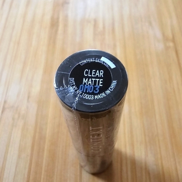 New Context Nude Balm in Clear Matte, Full Size Tube (2.8g) - Picture 3 of 3